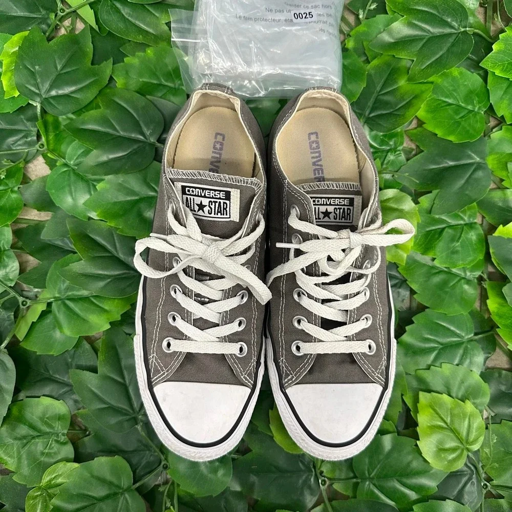 N/A gray converse
